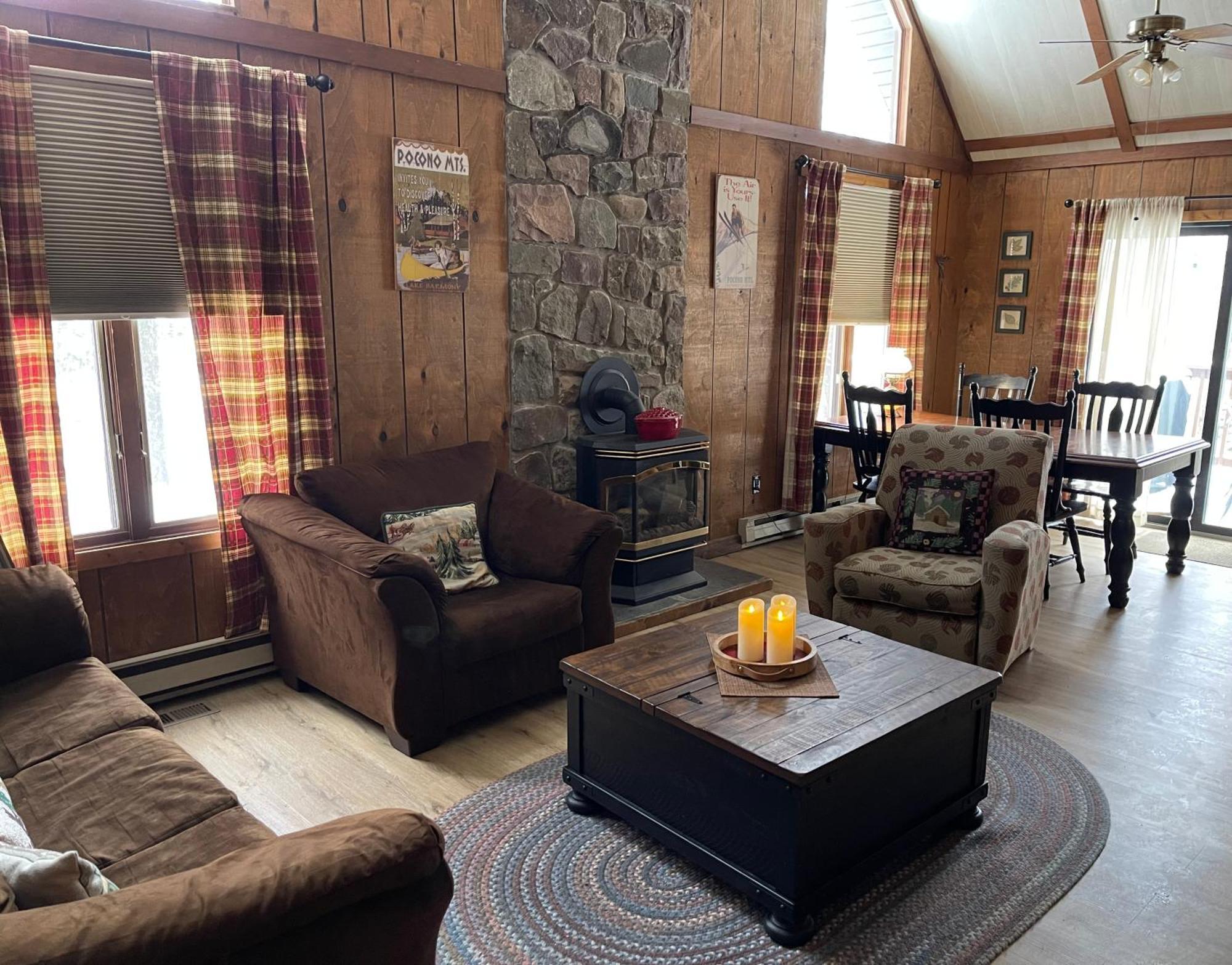 Pocono Mountain View Lake House In Lake Harmony Exterior photo