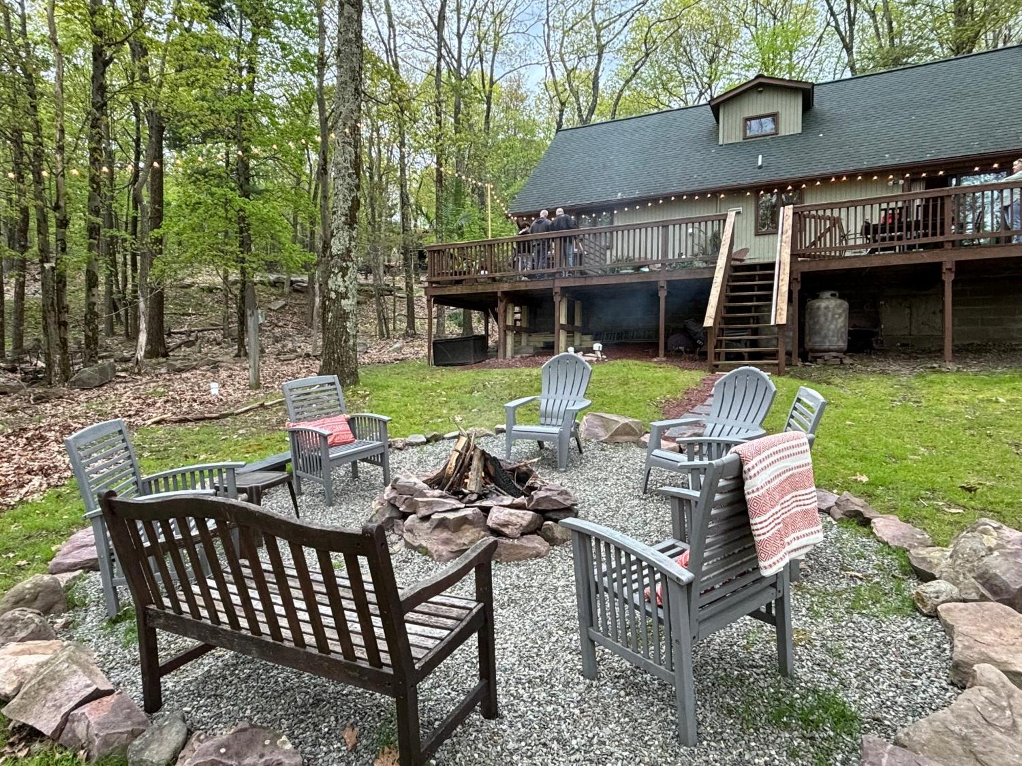 Pocono Mountain View Lake House In Lake Harmony Exterior photo